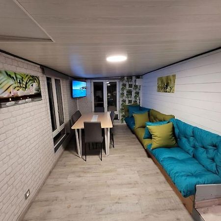 Beau Chalet 6 Personnes Avec Jacuzzi Tilly-sur-Seulles Eksteriør bilde