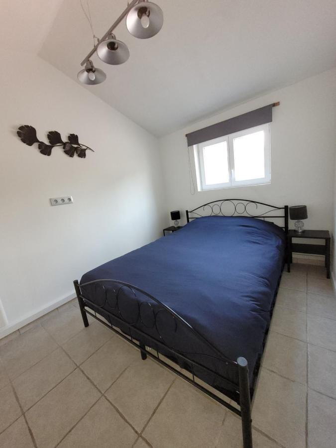 Beau Chalet 6 Personnes Avec Jacuzzi Tilly-sur-Seulles Eksteriør bilde